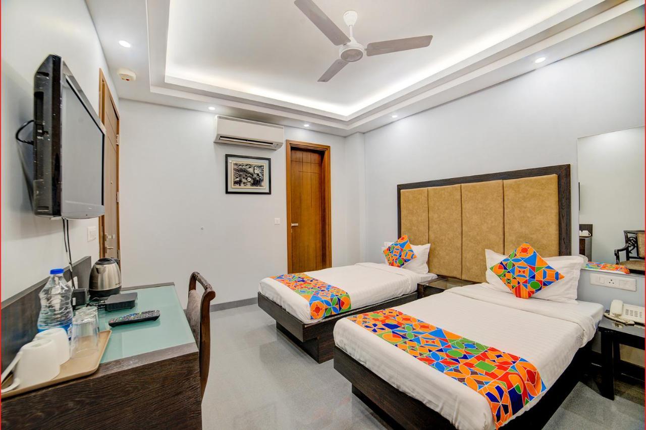 Fabhotel Exotica Greenpark Nové Dillí Exteriér fotografie