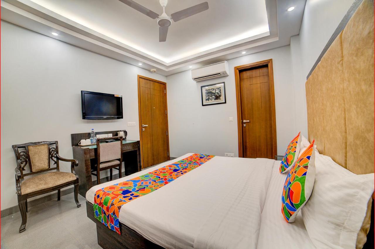 Fabhotel Exotica Greenpark Nové Dillí Exteriér fotografie