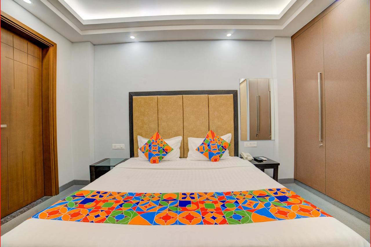 Fabhotel Exotica Greenpark Nové Dillí Exteriér fotografie