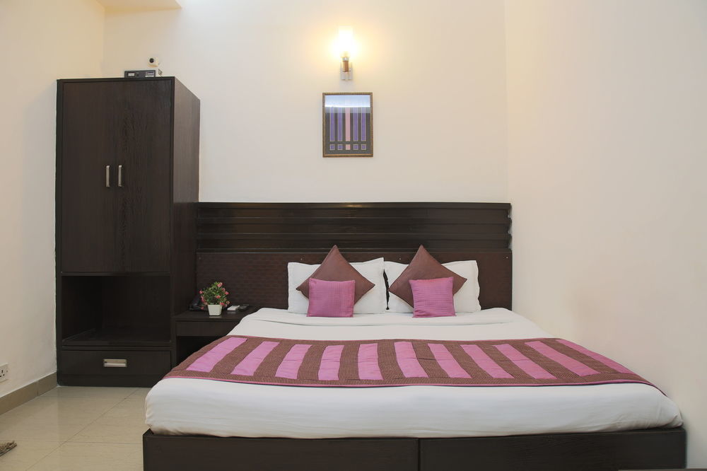 Fabhotel Exotica Greenpark Nové Dillí Exteriér fotografie