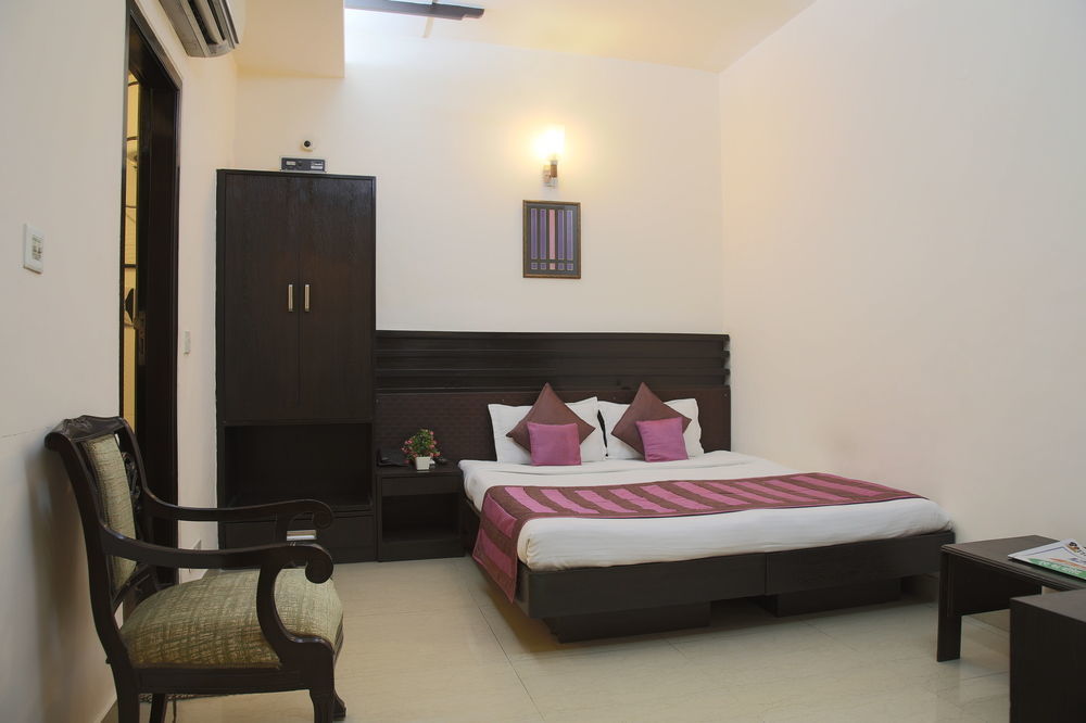 Fabhotel Exotica Greenpark Nové Dillí Exteriér fotografie